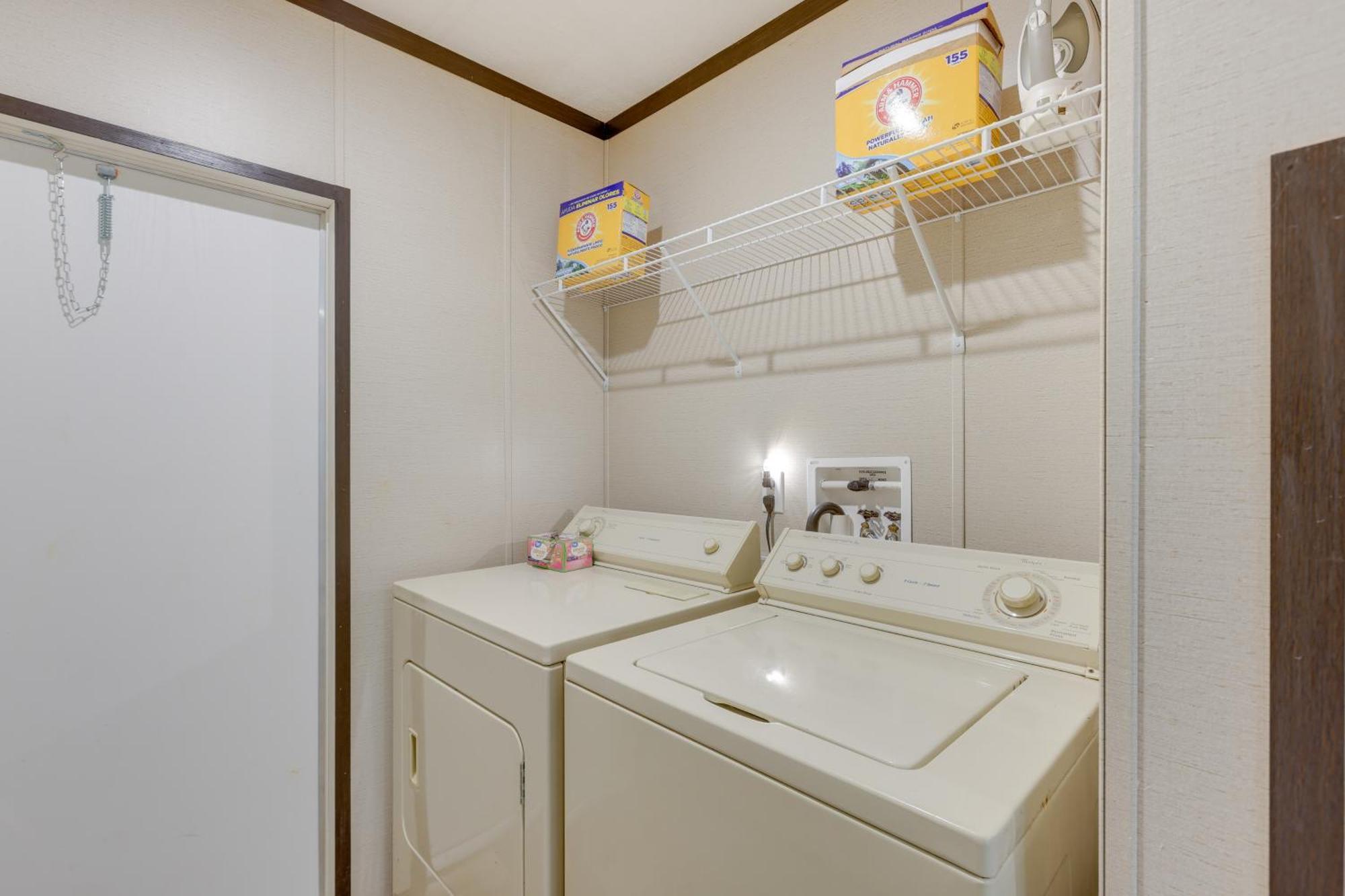 Lakefront Wetumpka Escape With Furnished Deck! Ngoại thất bức ảnh
