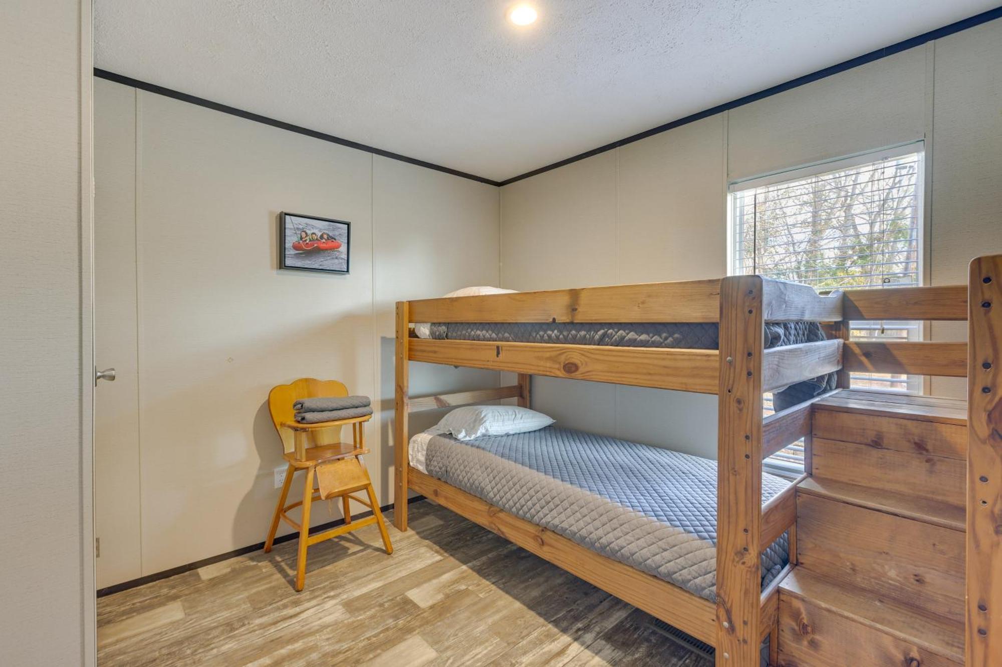 Lakefront Wetumpka Escape With Furnished Deck! Ngoại thất bức ảnh