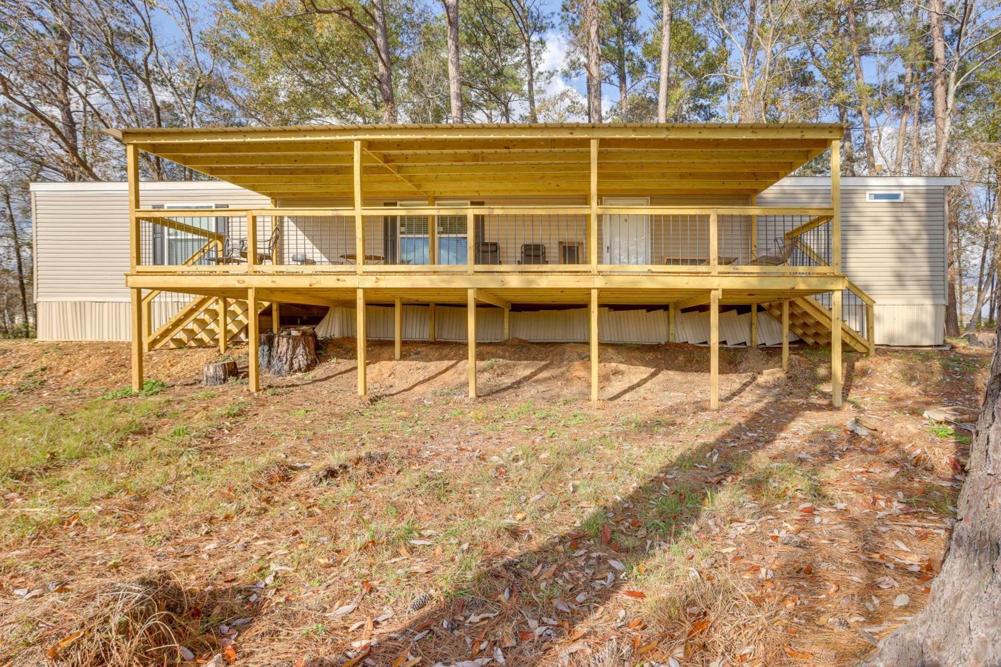 Lakefront Wetumpka Escape With Furnished Deck! Ngoại thất bức ảnh